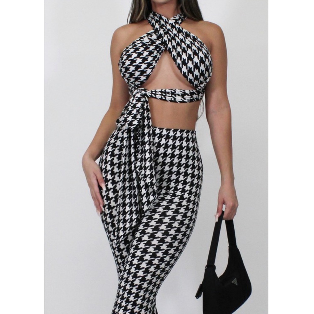 Magic wrap top and bell bottom pants set - Picture 9 of 10